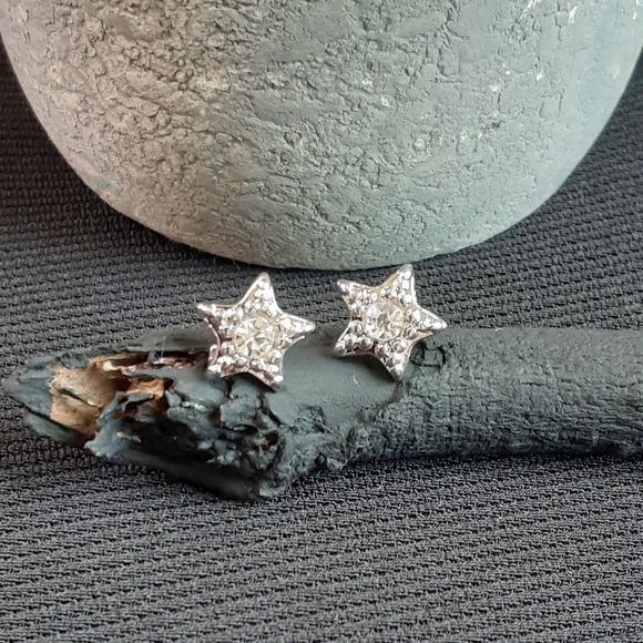 New!! 🎁 Beautiful Earrings Angel Wings Star. - Picture 4 of 7